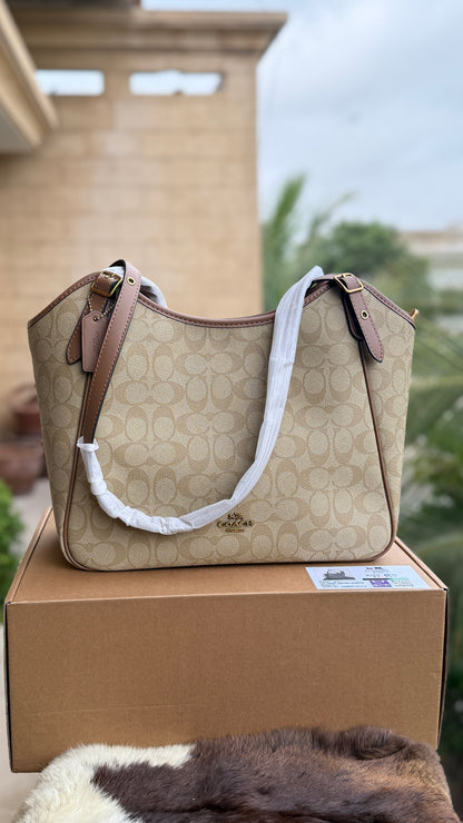 Coach Outlet Meadow Shoulder Bag-Folding Box-Master Series