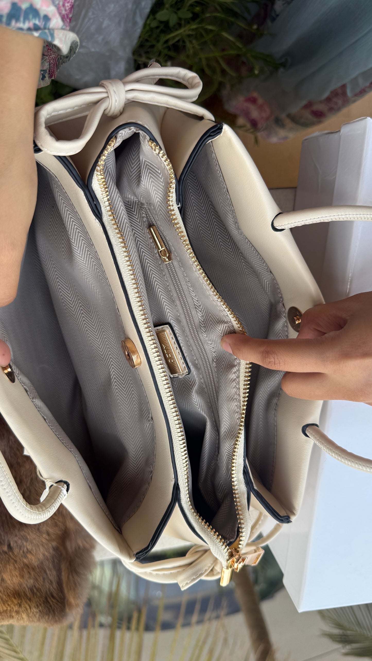 Aldo Shoulder Bag-With Box-Master Series