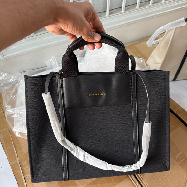Charles & Keith SHALIA Full Size Tote All black ( Master Series )