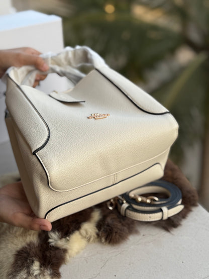 Coach Hadley 21 Hobo Bag-Master Series-Same As Original-Box Included