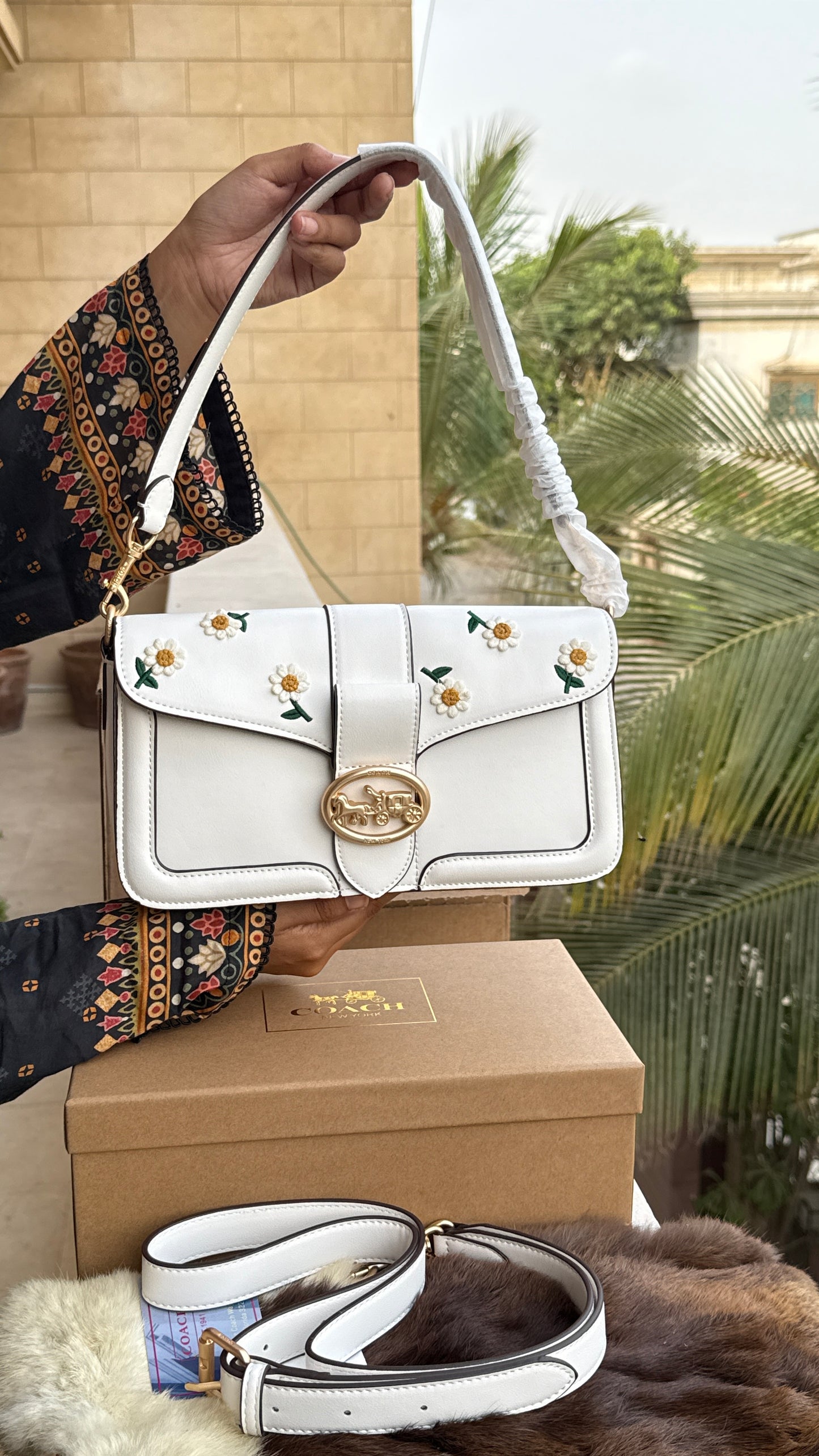 Coach Georgie Shoulder Bag-Double Folding Box-Master Plus Series