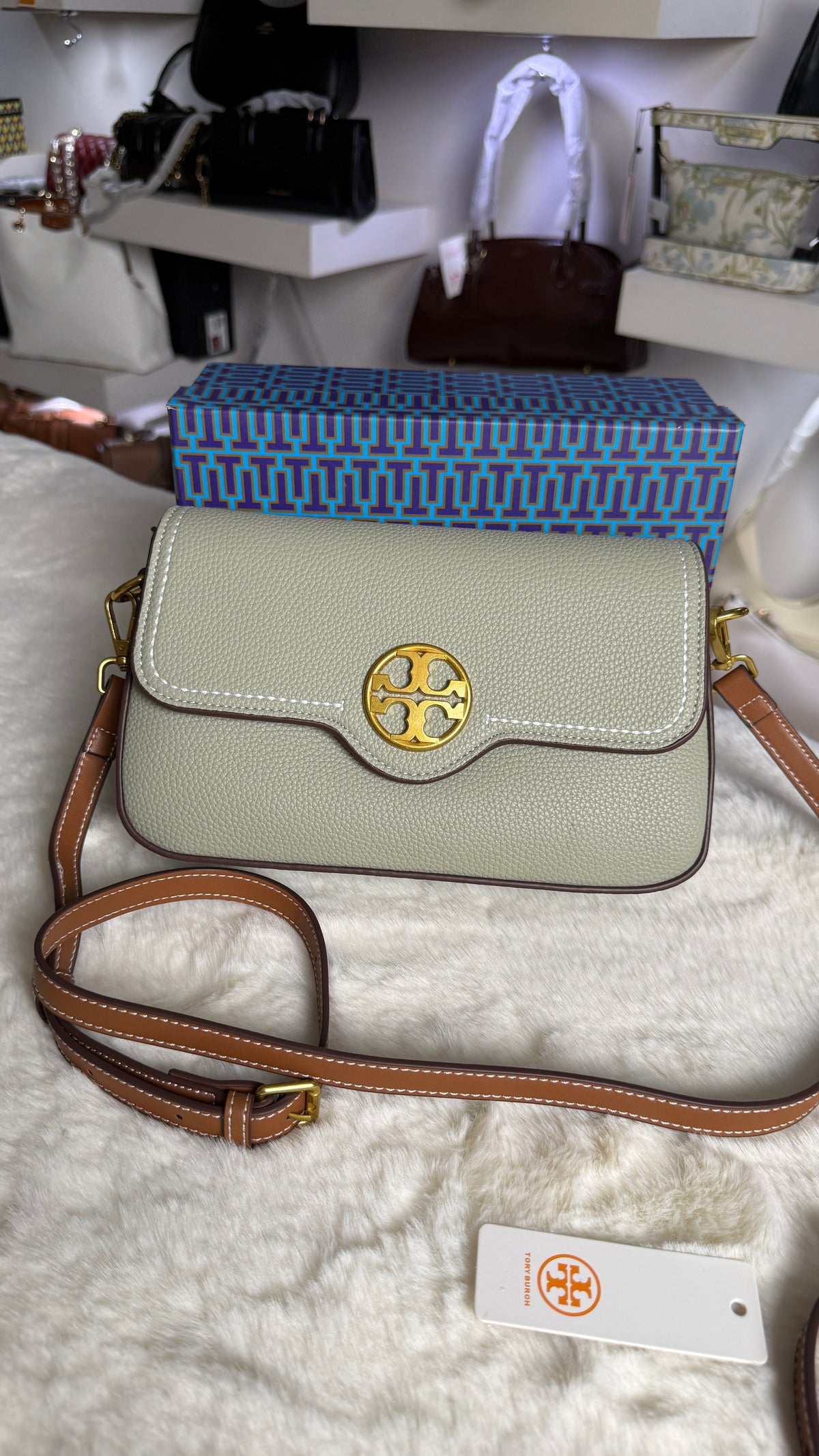 Tory burch Felix Flap Convertible-Master Series-Box Packaging