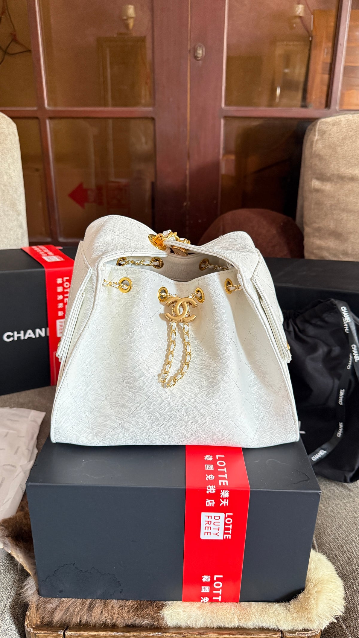 Chanel 25 small quilted hobo bag-AAA Series-Folding box Packaging.