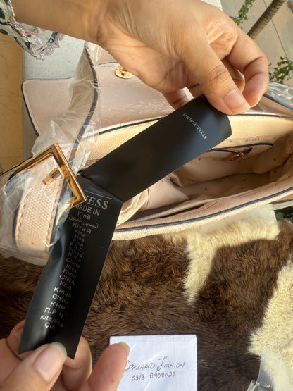 G U E S S ADI Flap Shoulder Bag AAA