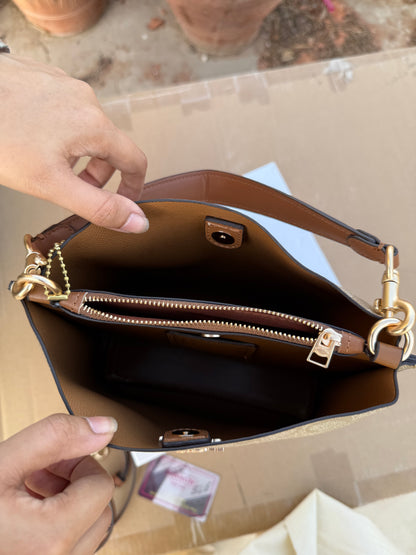 Coach Mollie 22 Bucket Bag Master Plus Series With box