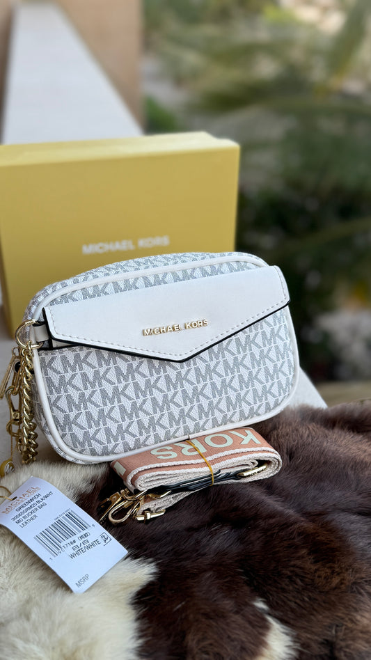 Michael Kors Crossbody With Detachable Wallet.