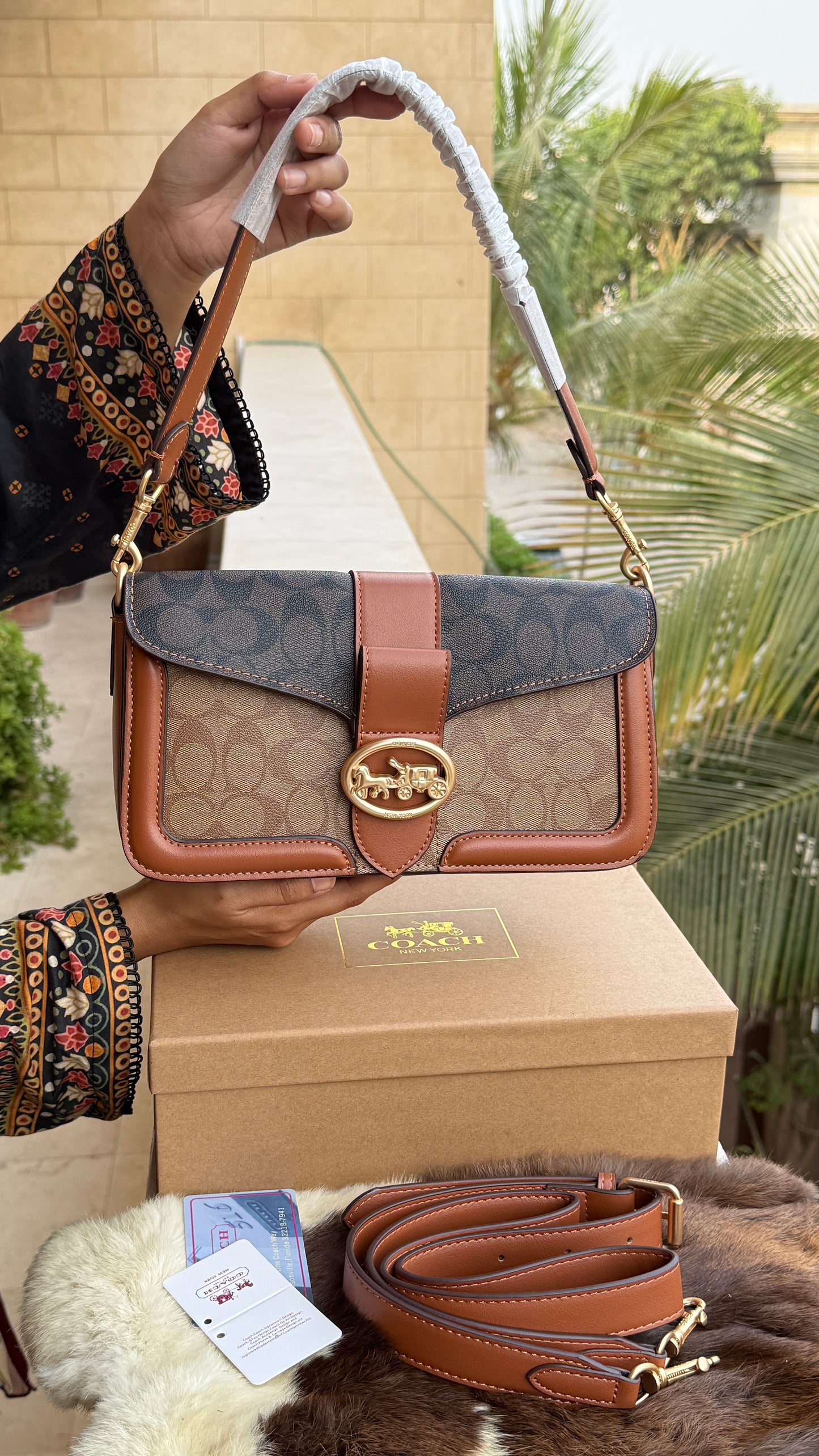 Coach Georgie Shoulder Bag-Double Folding Box-Master Plus Series