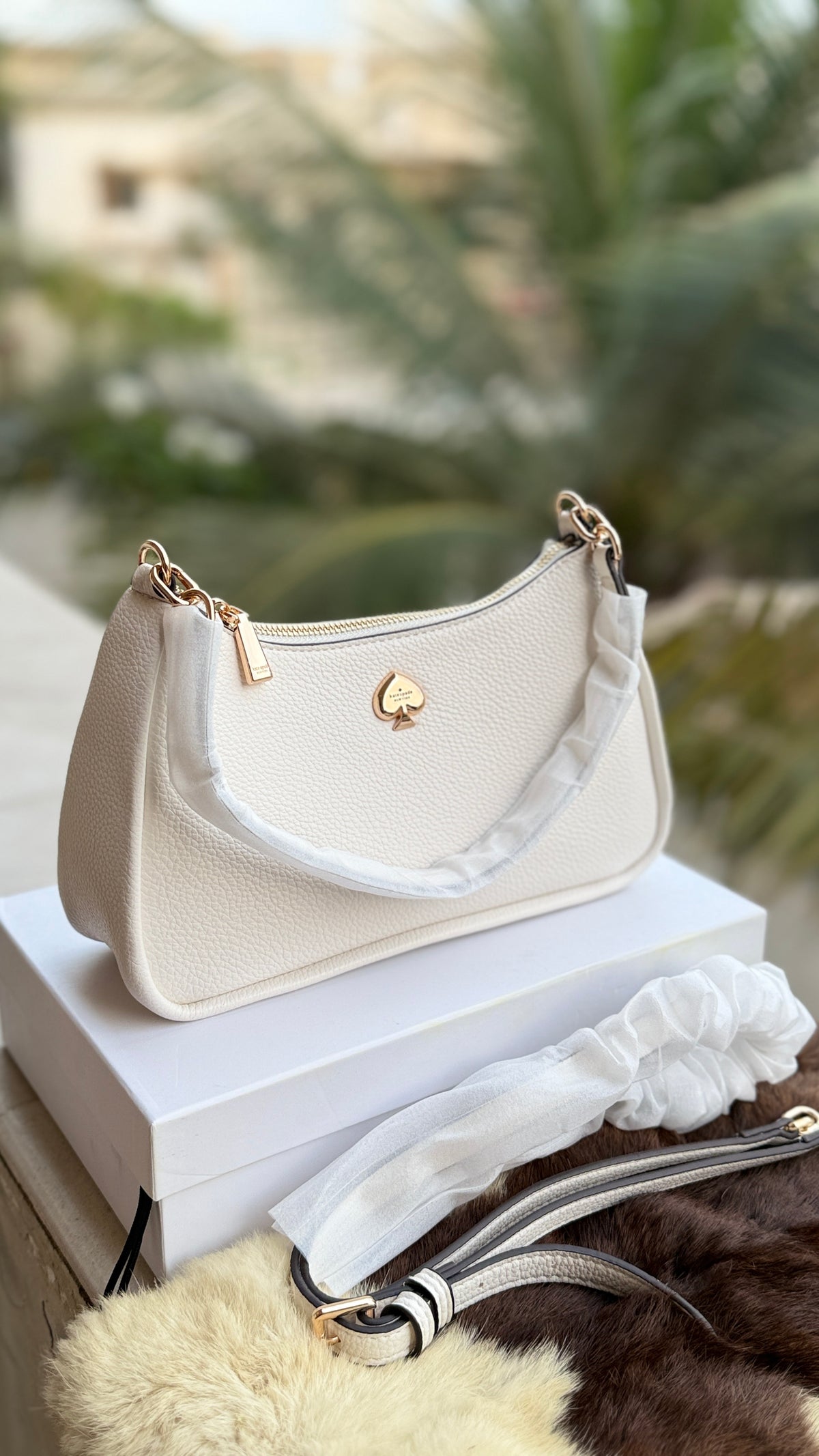 Kate Spade ♠️ Kayla Shoulder Bag-Master Plus Series-With box packaging.