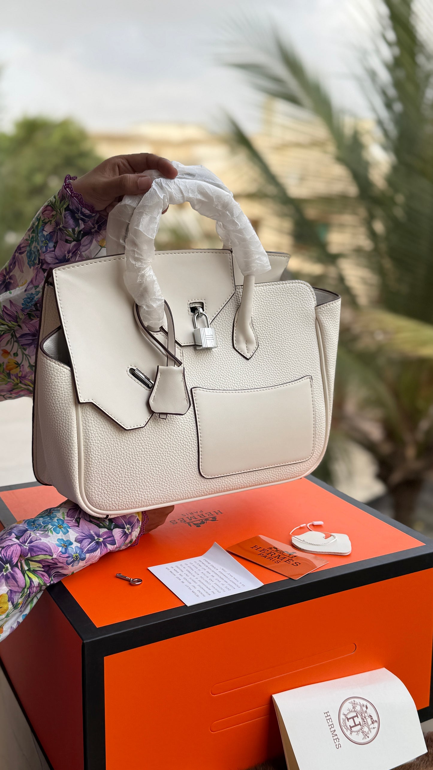 Hermès Birkin En Désordre 30
Master Series Without Box