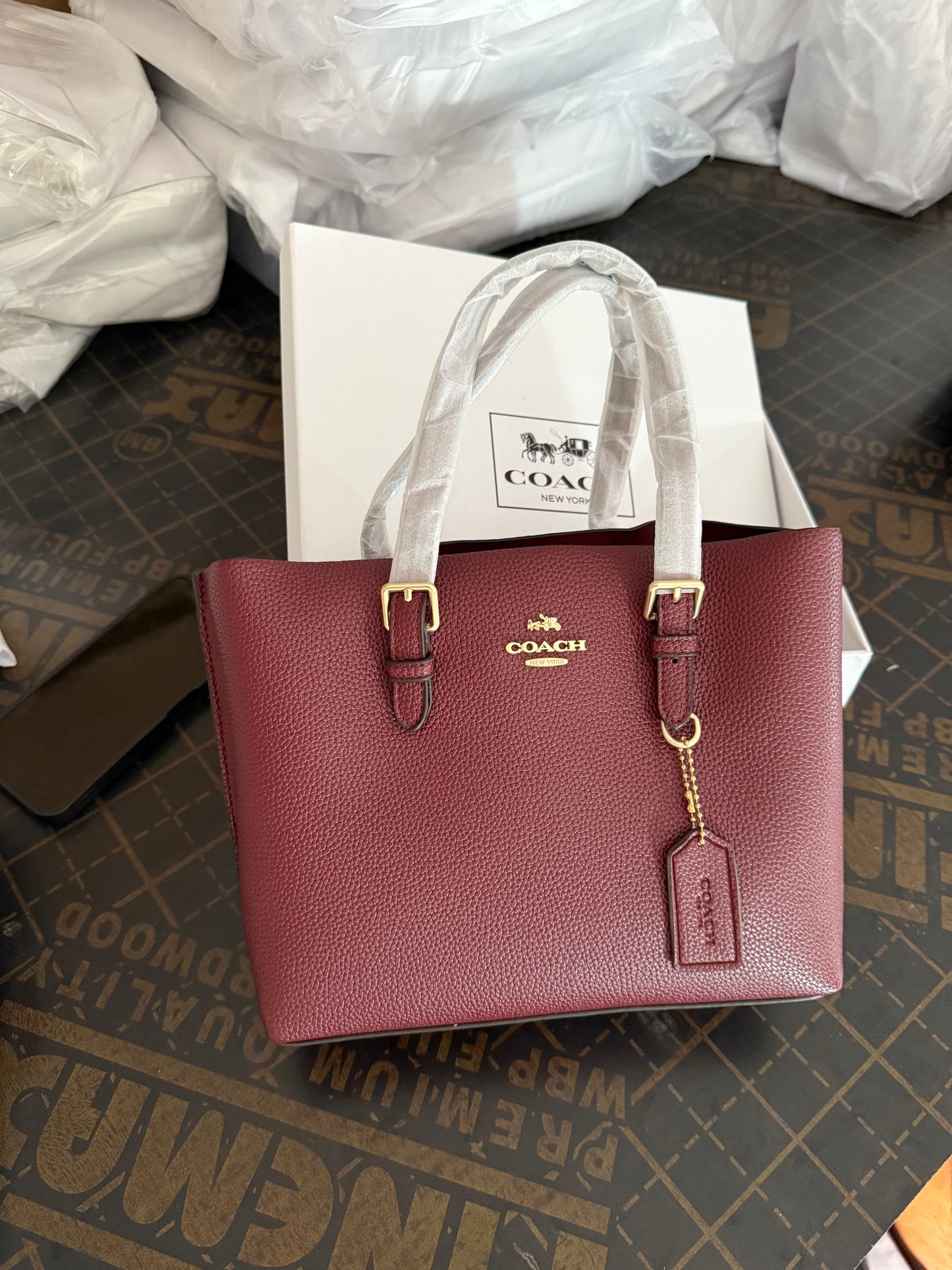 Coach Mollie 25 Tote Bag! Master Series With Box Packaging.