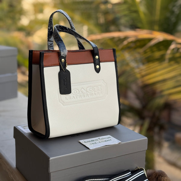 Coach Field tote 22 With Box Packaging ( Master Series ) at Promotional Price