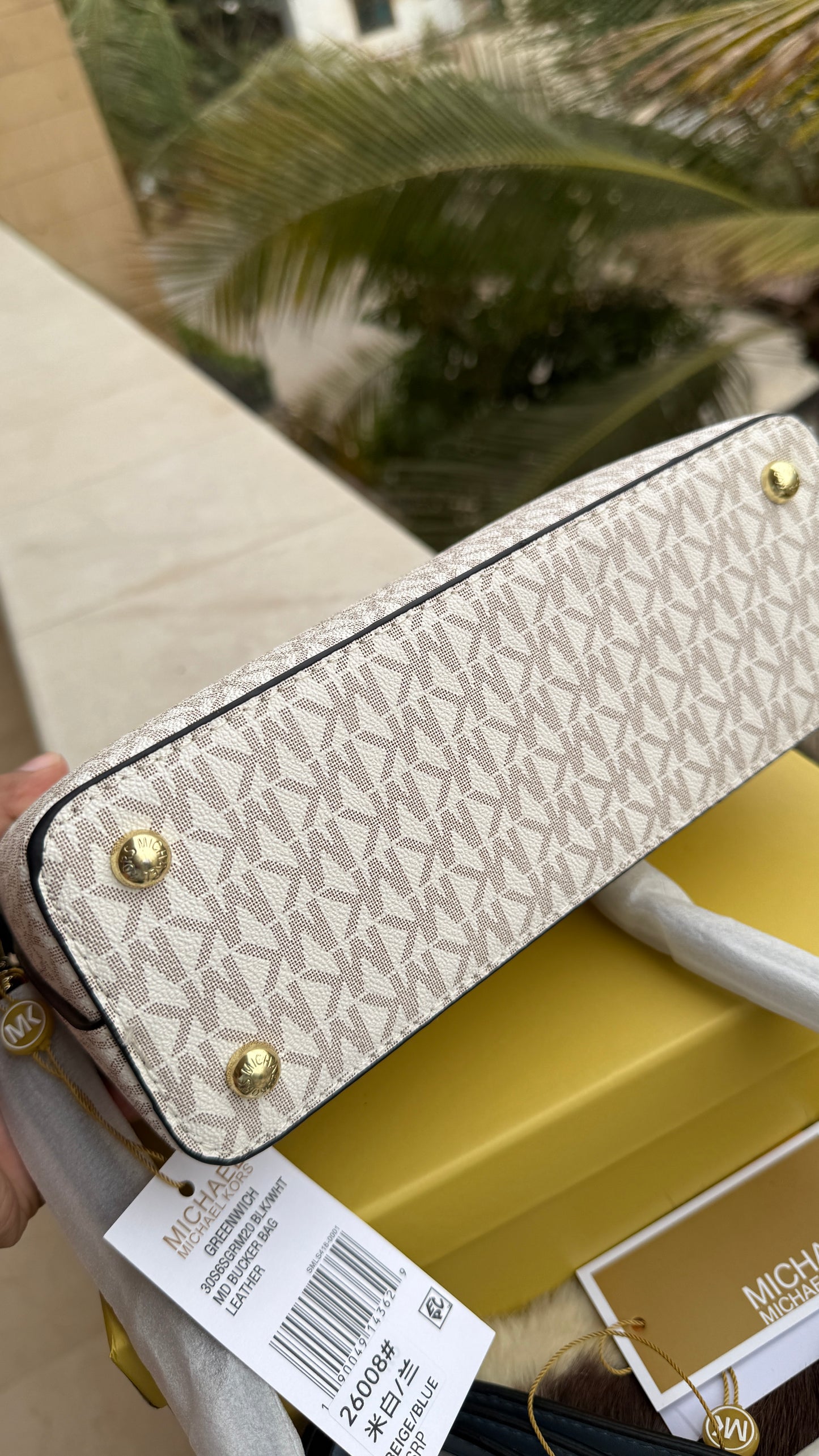 Michael Kors Crossbody/Shoulder Bag Master Series with box