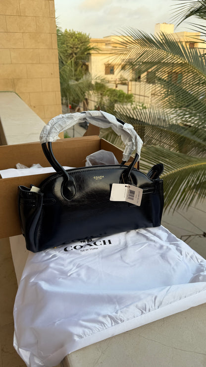 Coach Empire Carryall 34.
Master Plus series With Folding box.