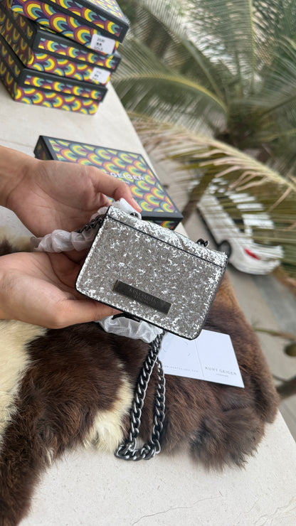 KURT GEIGER LONDON MICRO KENSINGTON BAG-Box Packaging