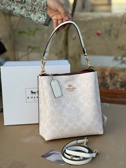 Coach Mollie 22 Bucket Bag Master Plus Series With box