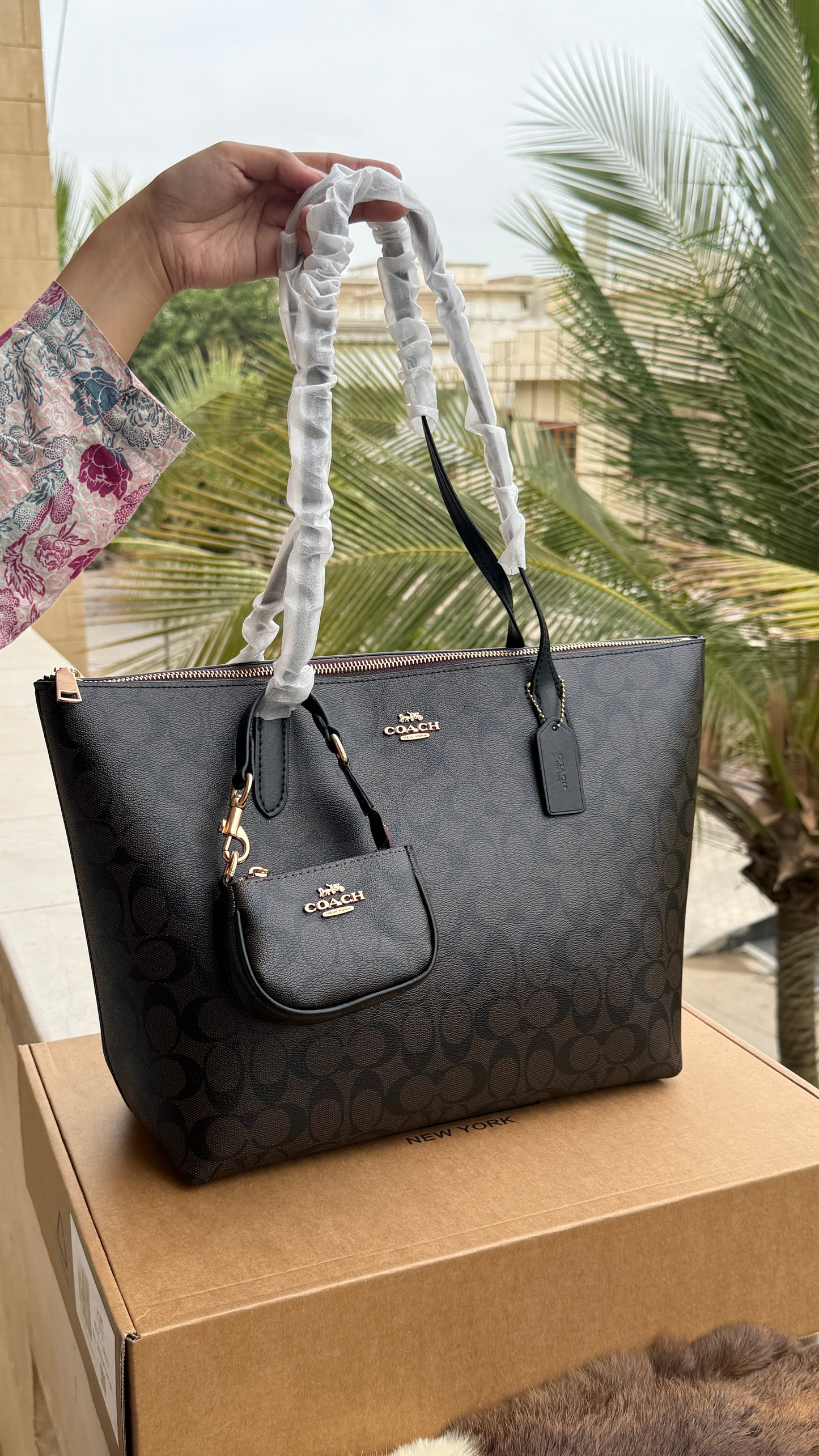 Coach Tote-With Coin Bag-Master Plus Series-With Box