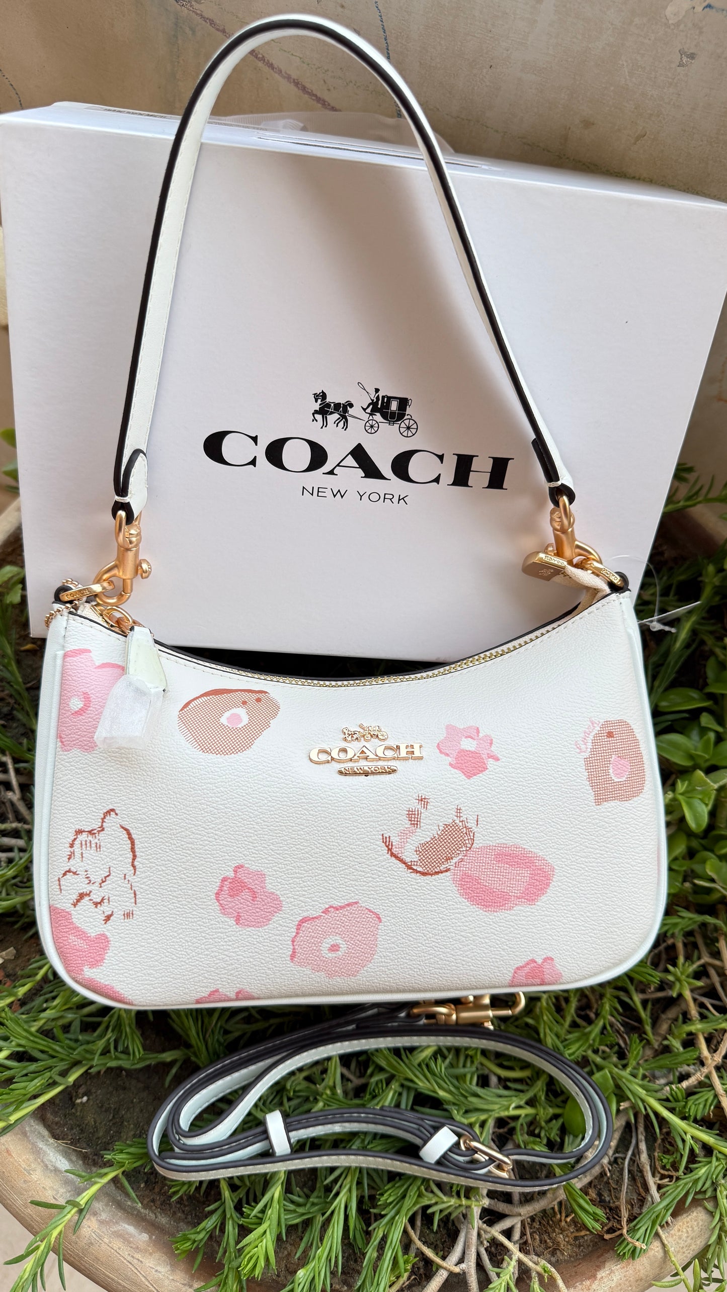 Coach Teri Hobo Japanese Floral Print-Master Plus Series-folding box packaging.