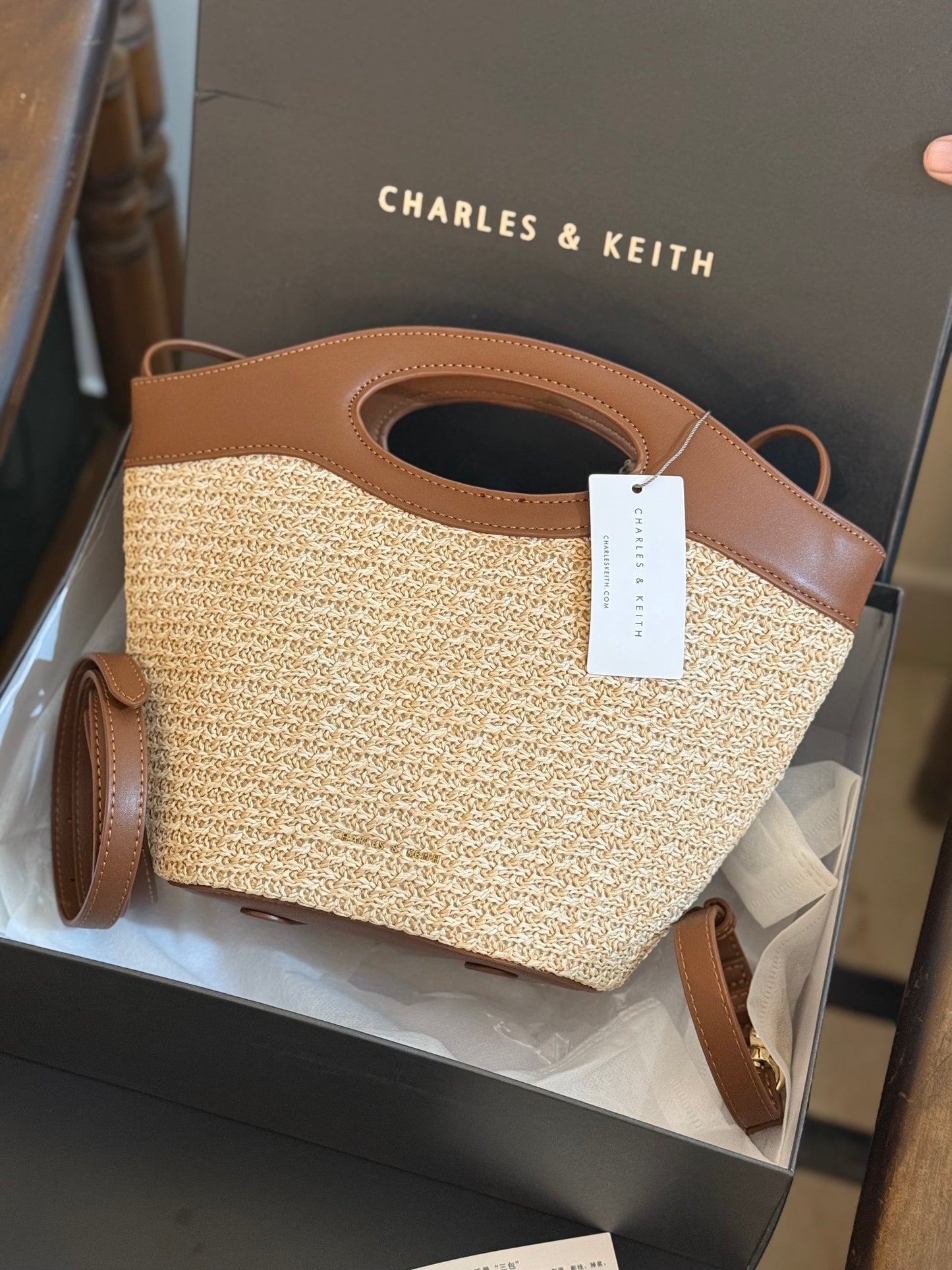 Charles & Keith Quilted Chain-link Curved-Handle Bucket bag WITH BOX