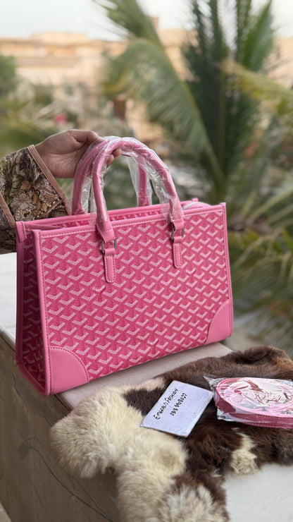 GOYARD Handbag.