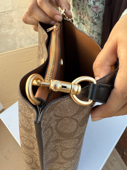 Coach Mollie 22 Bucket Bag Master Plus Series With box