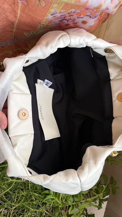 Chanel 25K Butterfly Bag-AAA-Box,Cards,Pictures etc