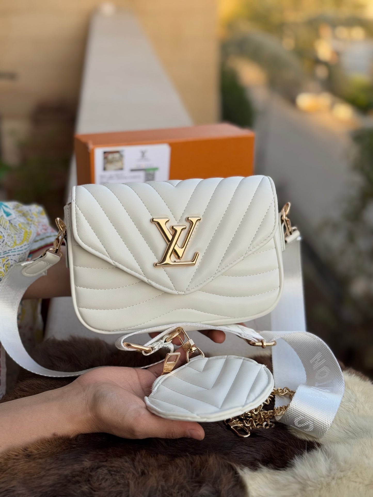 .Louis Vuitton Wave Small With Box