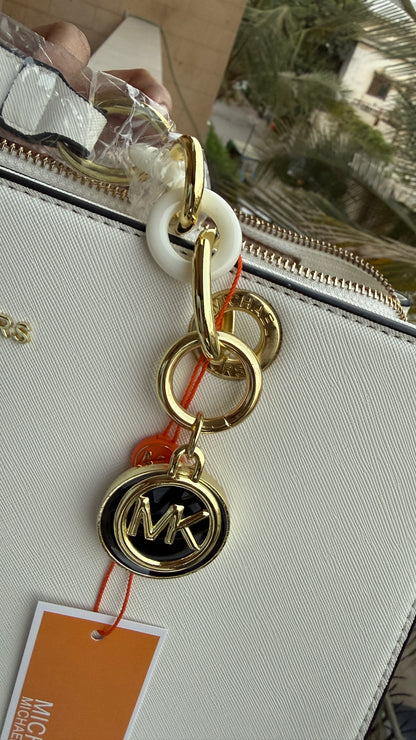 Michael Kors Tote-Master Plus series.