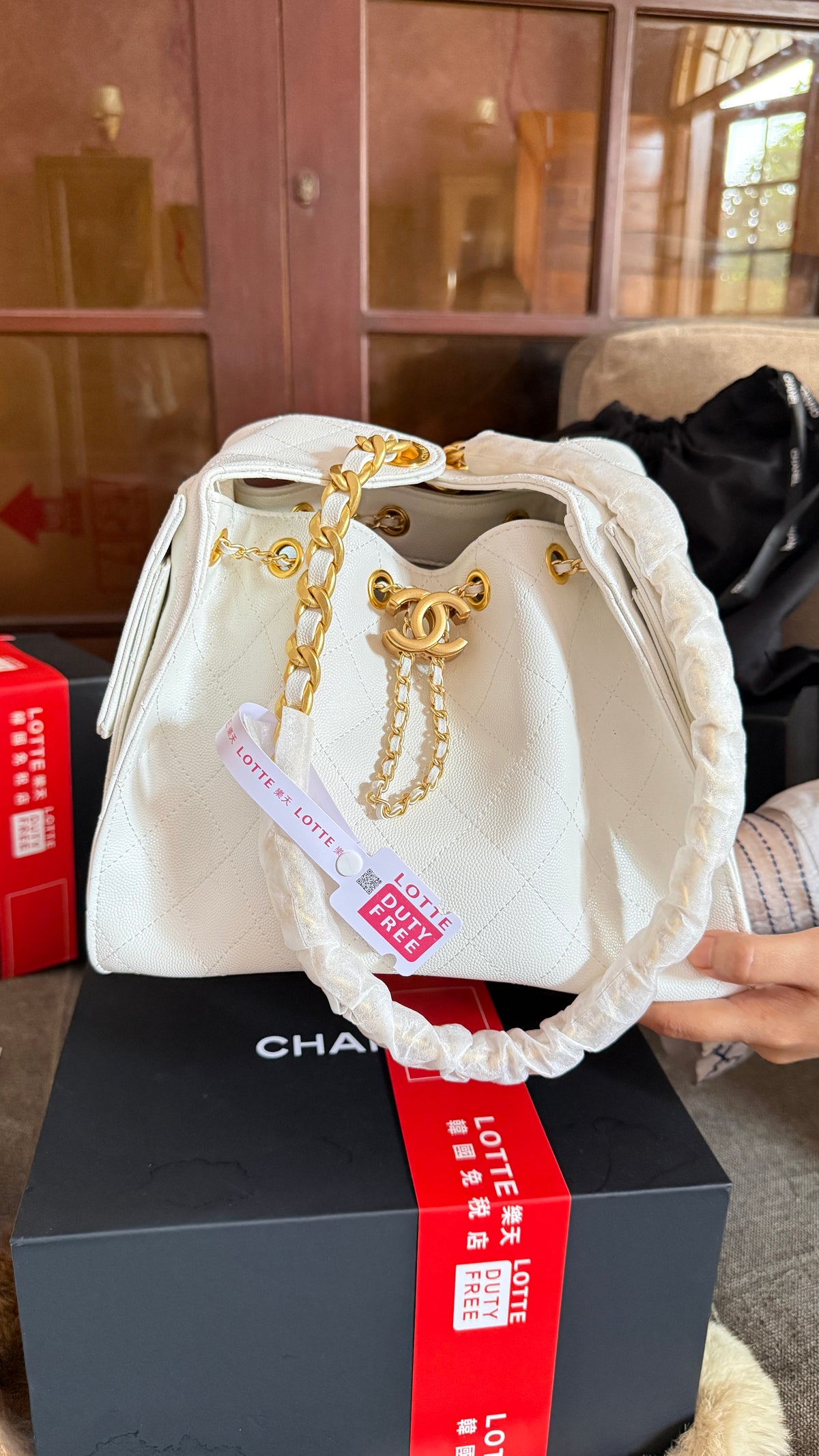 Chanel 25 small quilted hobo bag-AAA Series-Folding box Packaging.