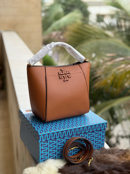 TORY BURCH MCGRAW BUCKET BAG ( Master Series )