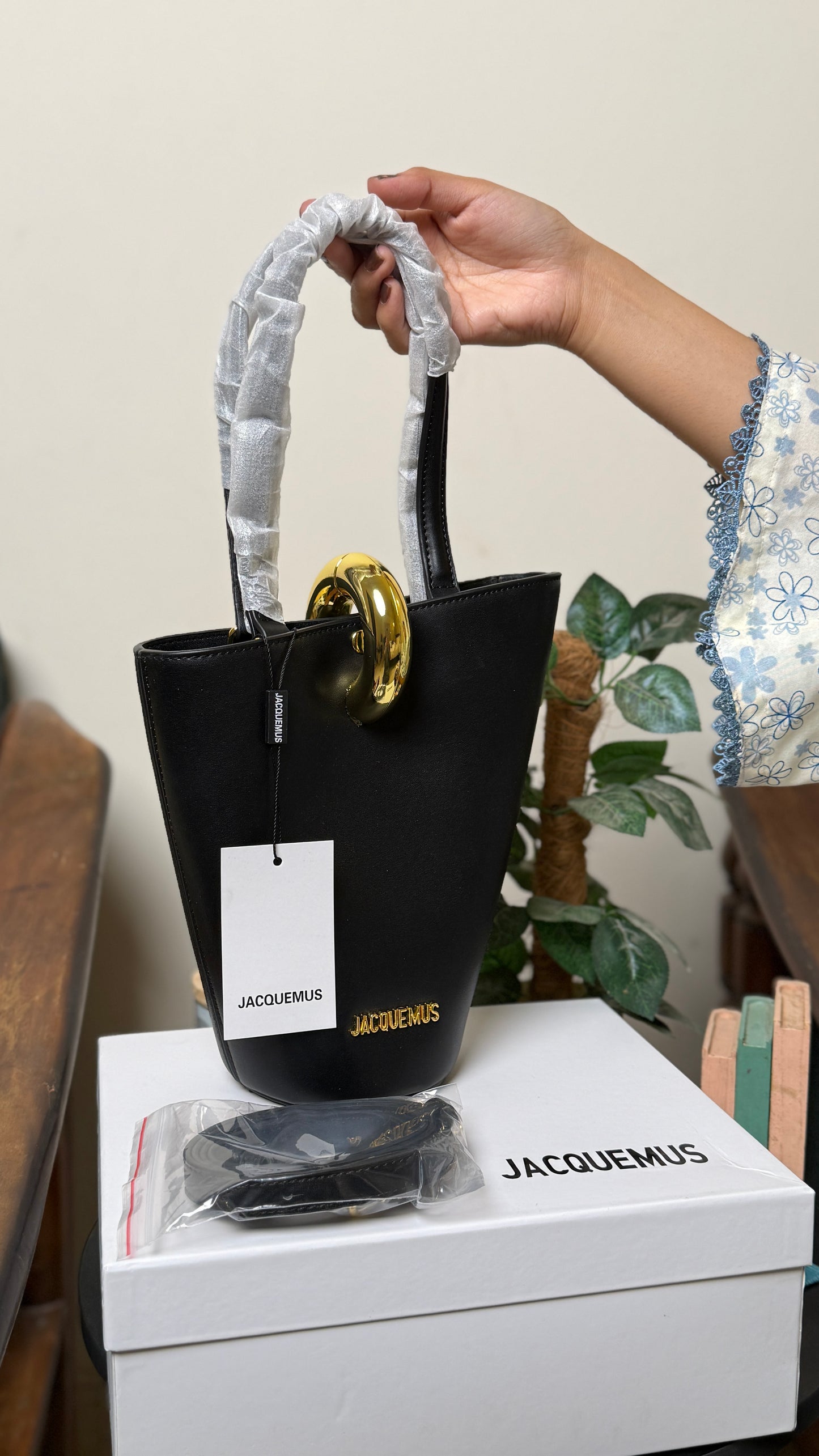 Jacquemus the Bambola-Master Series-With box