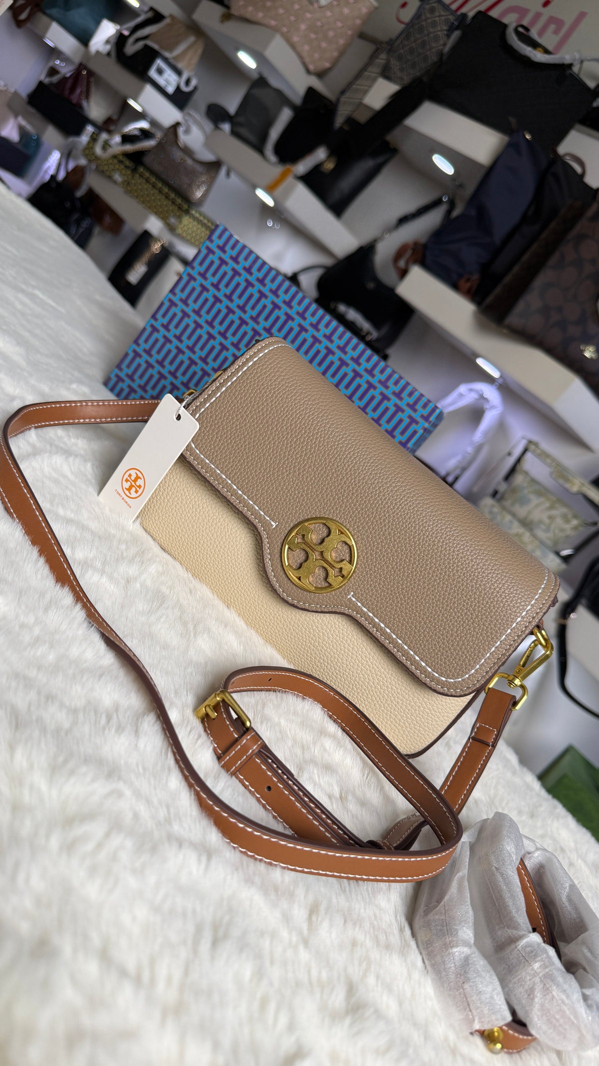 Tory burch Felix Flap Convertible-Master Series-Box Packaging