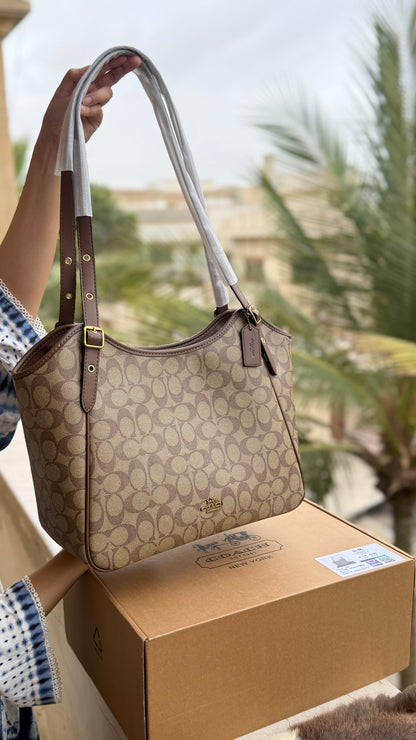 Coach Outlet Meadow Shoulder Bag-Folding Box-Master Series