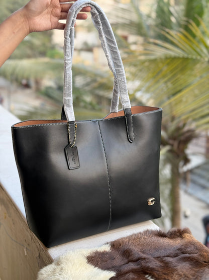 Coach North Tote Bag 32-Master Series