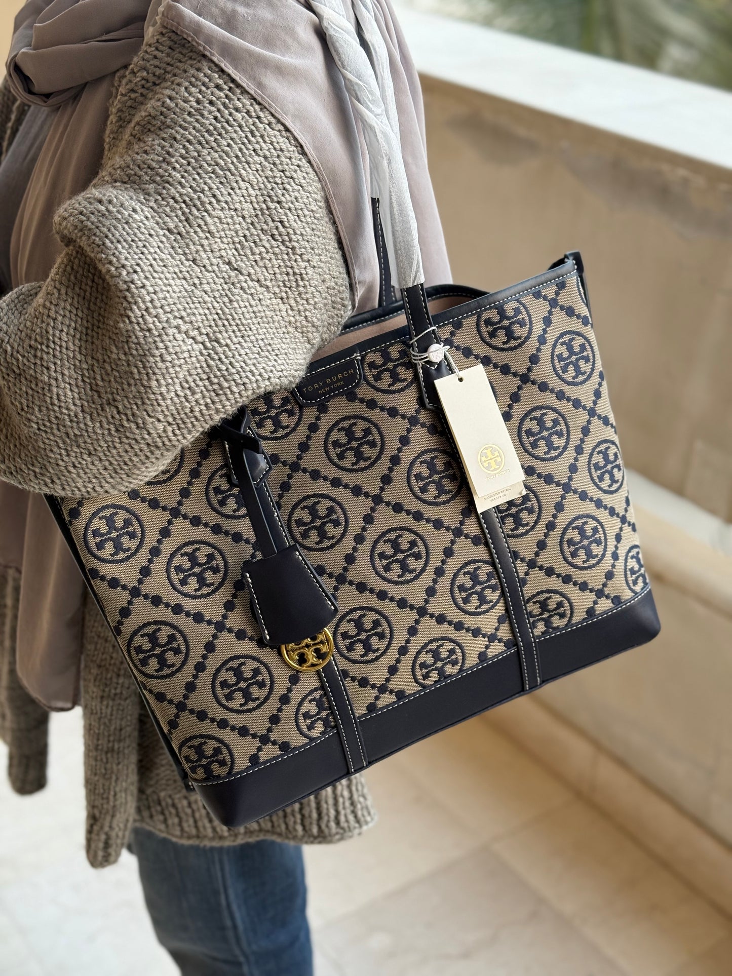 .Tory Burch Perry Monogram tote Navy Blue