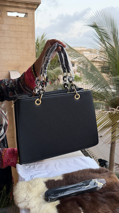 Michael Kors Tote-Master Plus series.