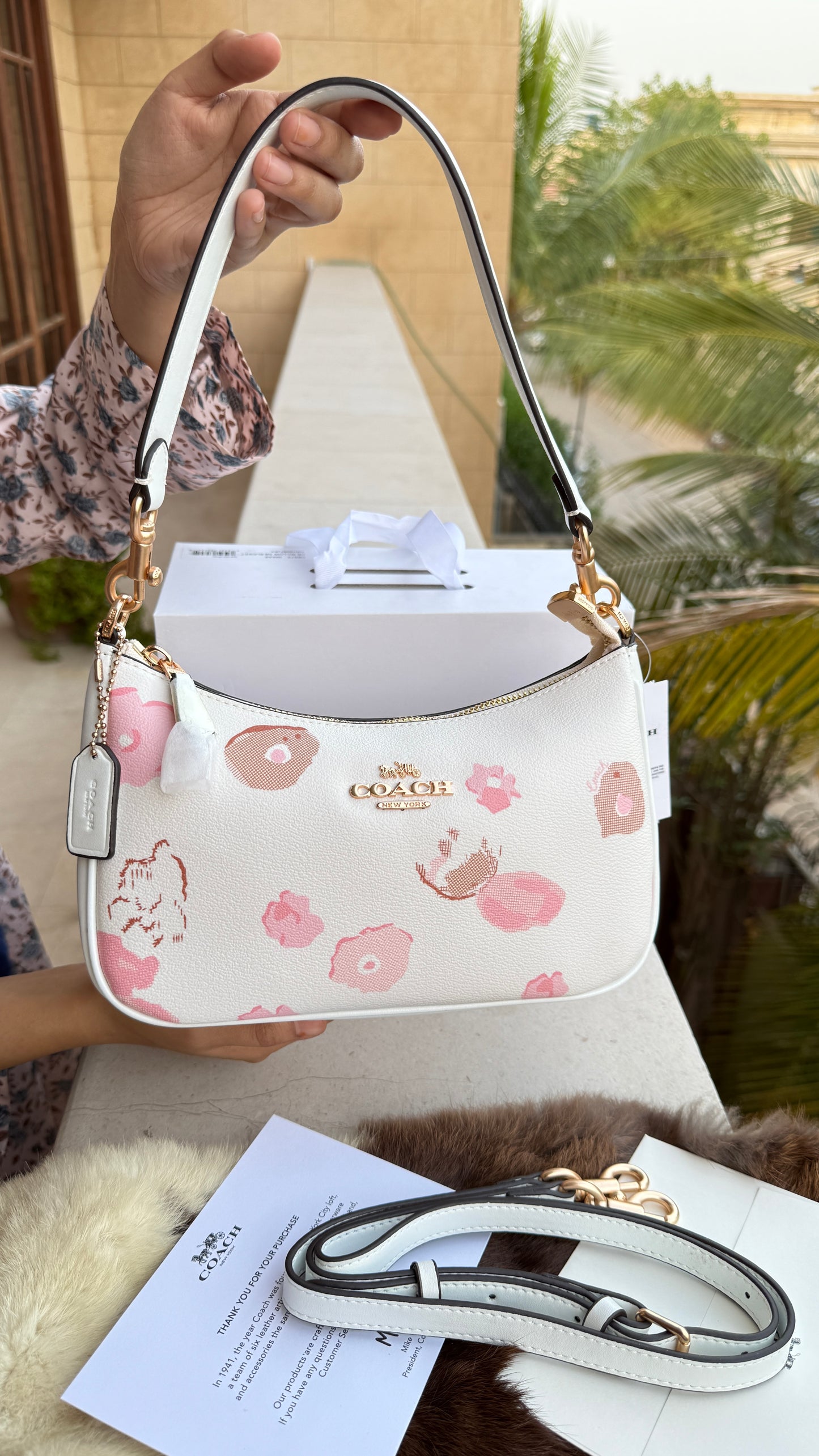 Coach Teri Hobo Japanese Floral Print-Master Plus Series-folding box packaging.