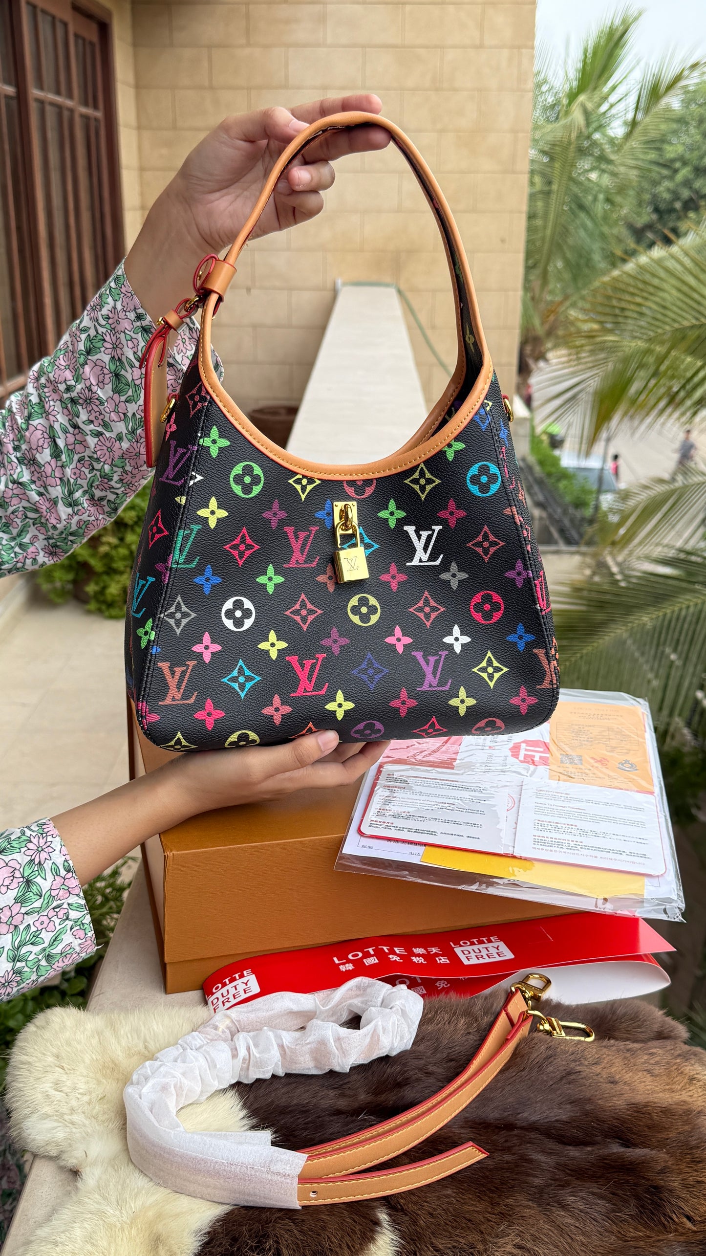 Louis Vuitton The Drop PM-Master Plus Series-Double box Folding