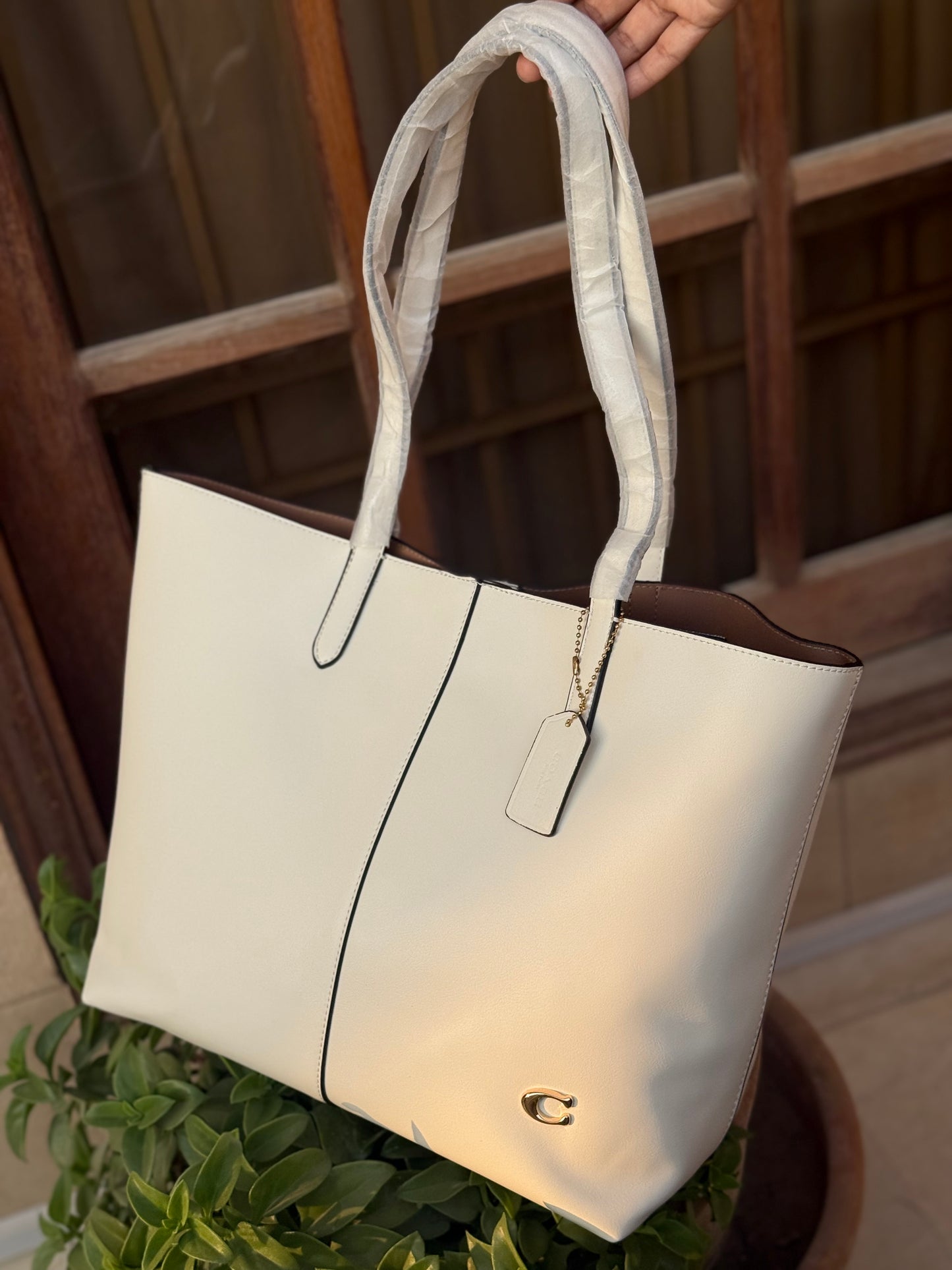 Coach North Tote Bag 32-Master Series