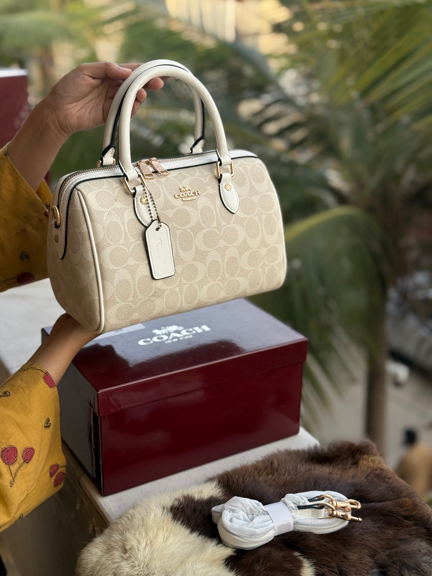 Coach Rowan Satchel With Box Master Series