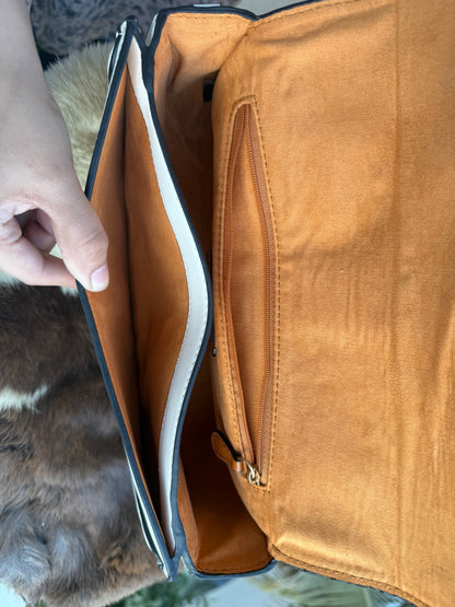 Coach Georgie shoulder bag in white with daisy embroidery.Same as original-Master Plus Series-Box included