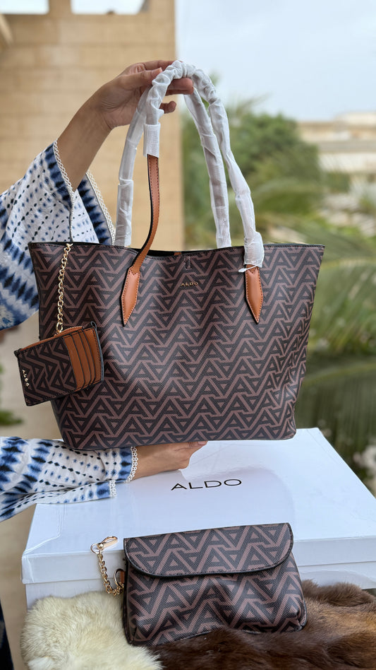 Aldo Tote-With Card Wallet & Pouch-With Box-Master Series