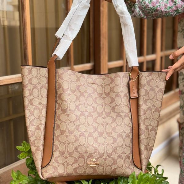 Coach Hadley Tote Master Series.