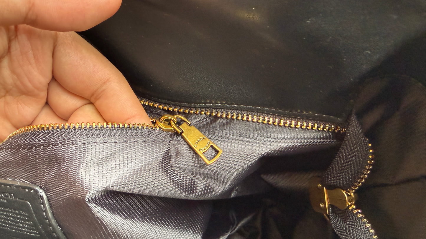 Coach Outlet Meadow Shoulder Bag-Folding Box-Master Series