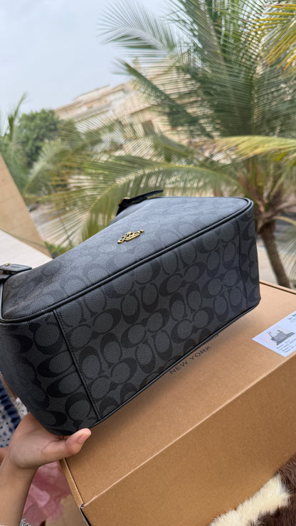 Coach Outlet Meadow Shoulder Bag-Folding Box-Master Series