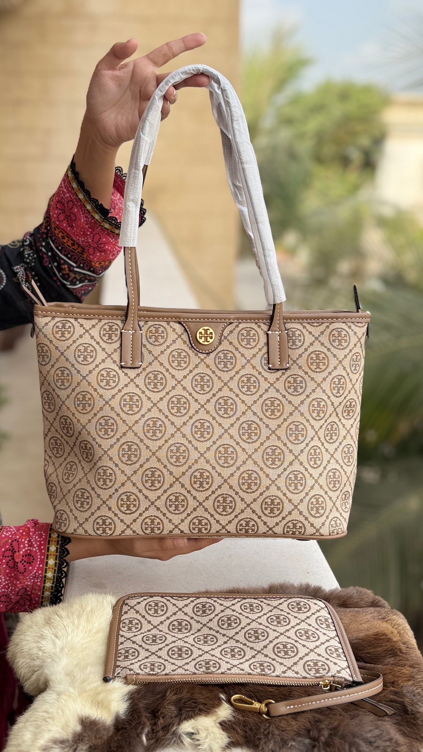 Tory Burch T Monogram Tote-Master Plus Series With Pouch