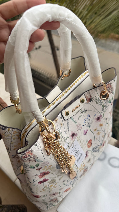 Aldo Lothycan Satchel-Master Series.