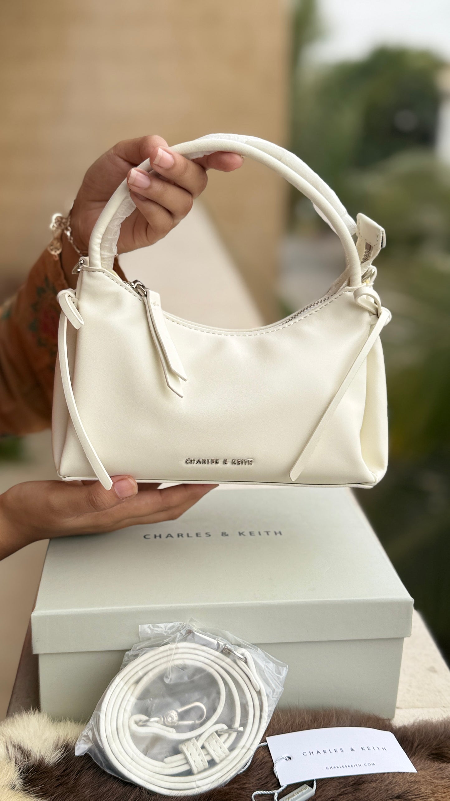Charles & Keith Hazel Bow Top Handle Bag-Master Plus Series