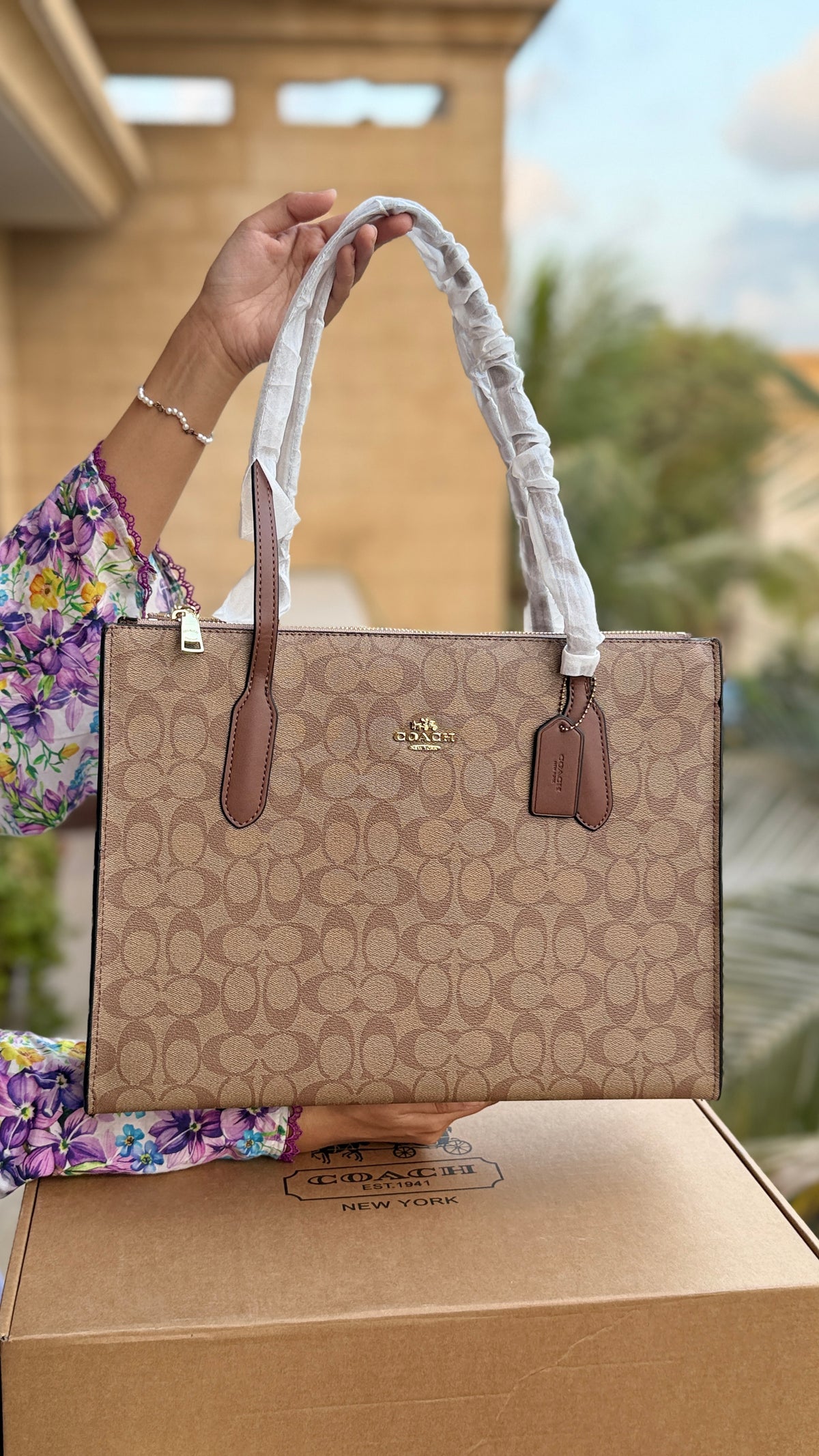 Coach Nina tote Folding Box Packing Master Plus series.