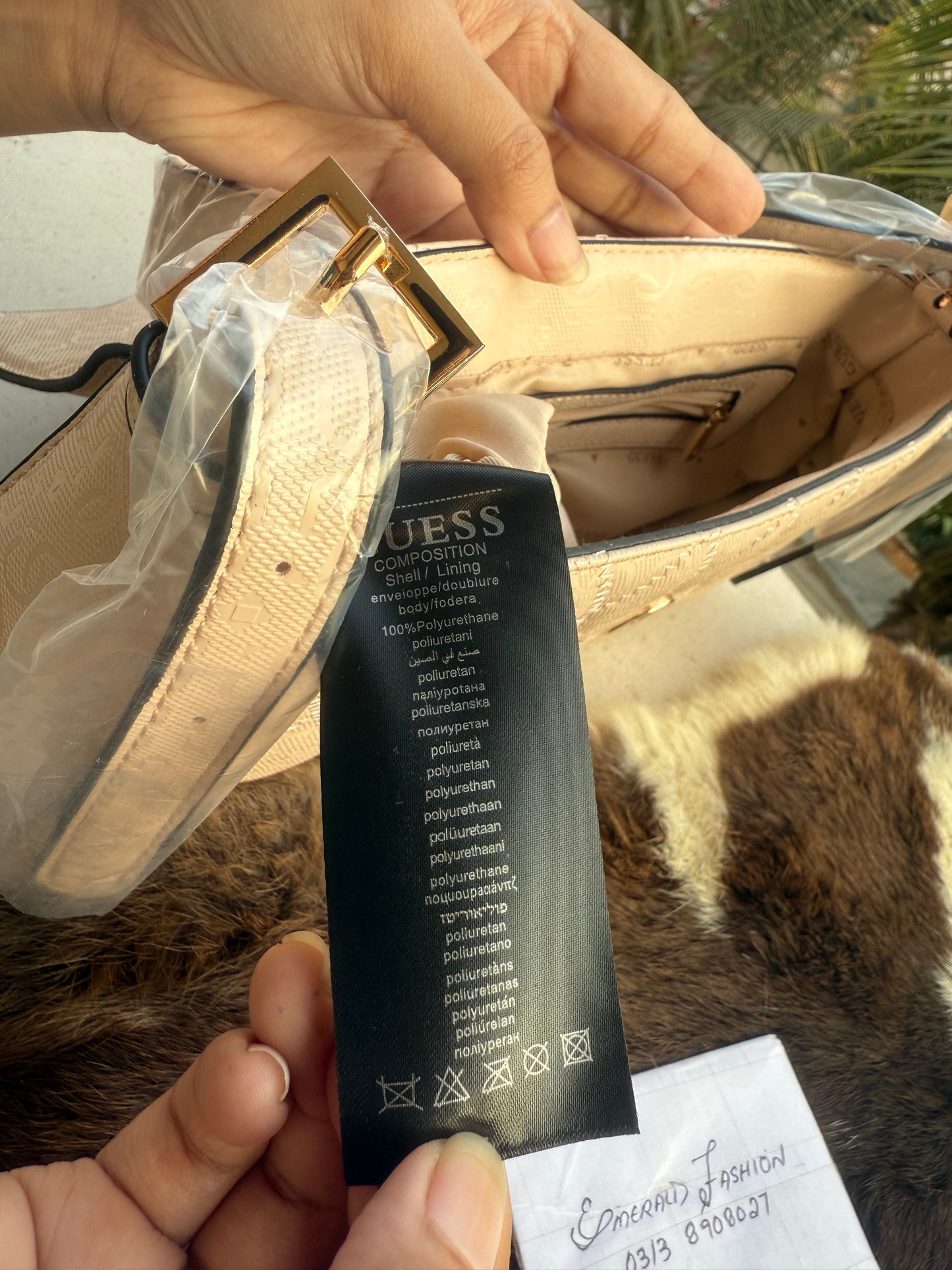 G U E S S ADI Flap Shoulder Bag AAA