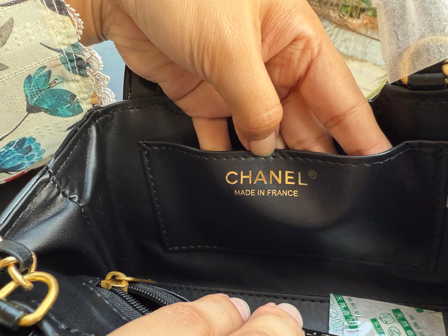 Chanel Kelly Small in Black Shinny Calf Skin-AAA Quality-Folding Box